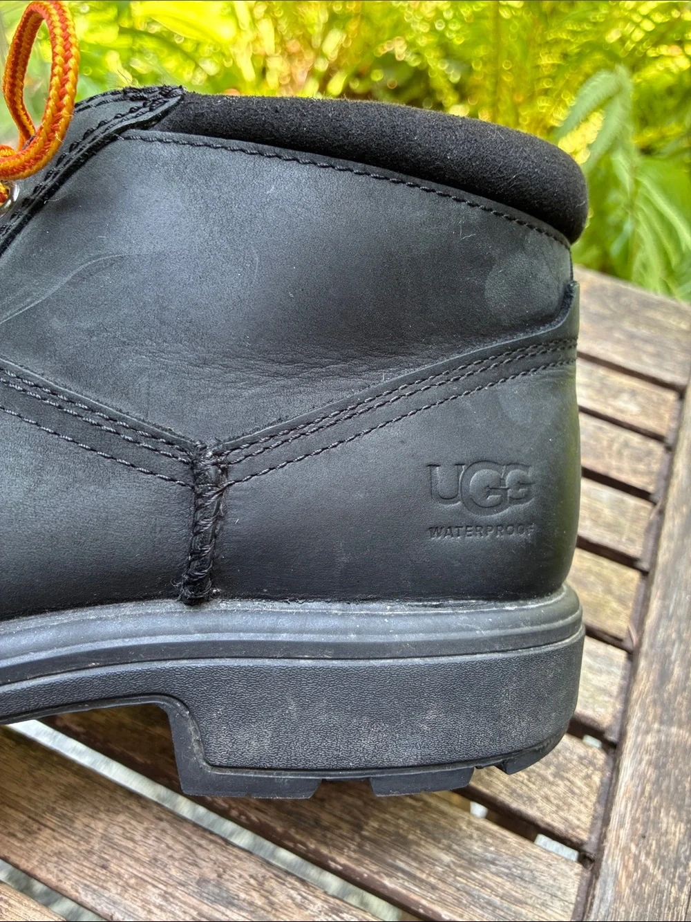 UGG classic chukka